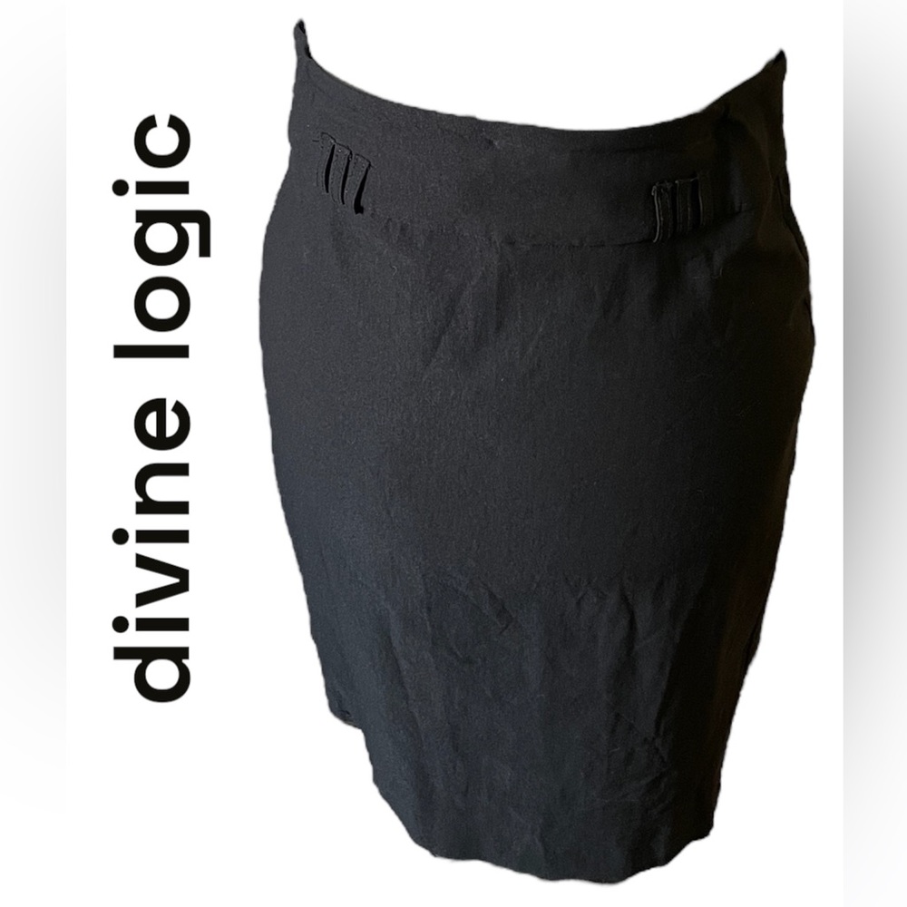 Divine Logic Ponte Skirt with belt loops